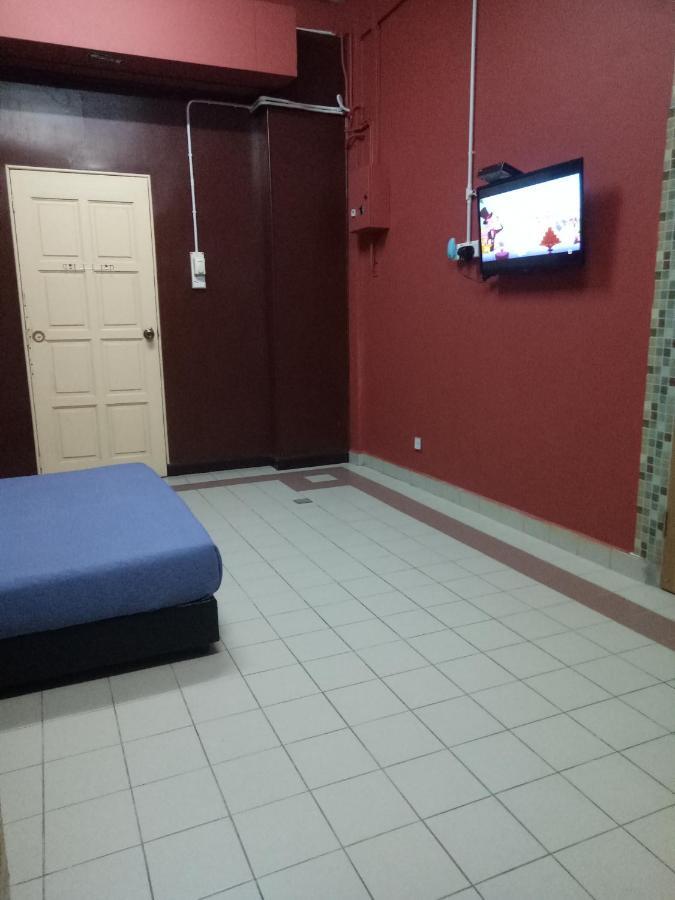 Kuala Besut Jetty Budget Hotel Ain - In Front Of Kuala Besut Jetty Ngoại thất bức ảnh