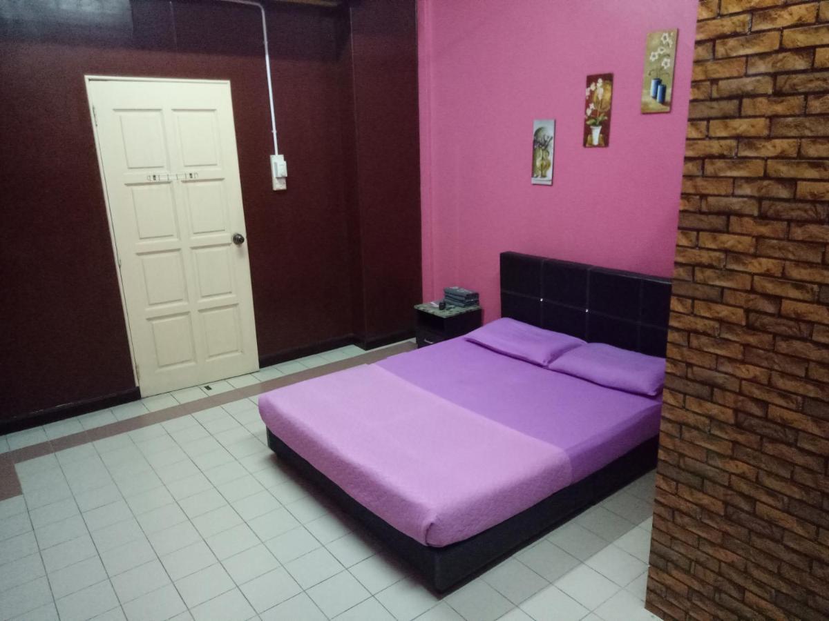 Kuala Besut Jetty Budget Hotel Ain - In Front Of Kuala Besut Jetty Ngoại thất bức ảnh