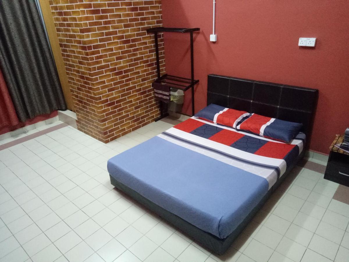 Kuala Besut Jetty Budget Hotel Ain - In Front Of Kuala Besut Jetty Ngoại thất bức ảnh