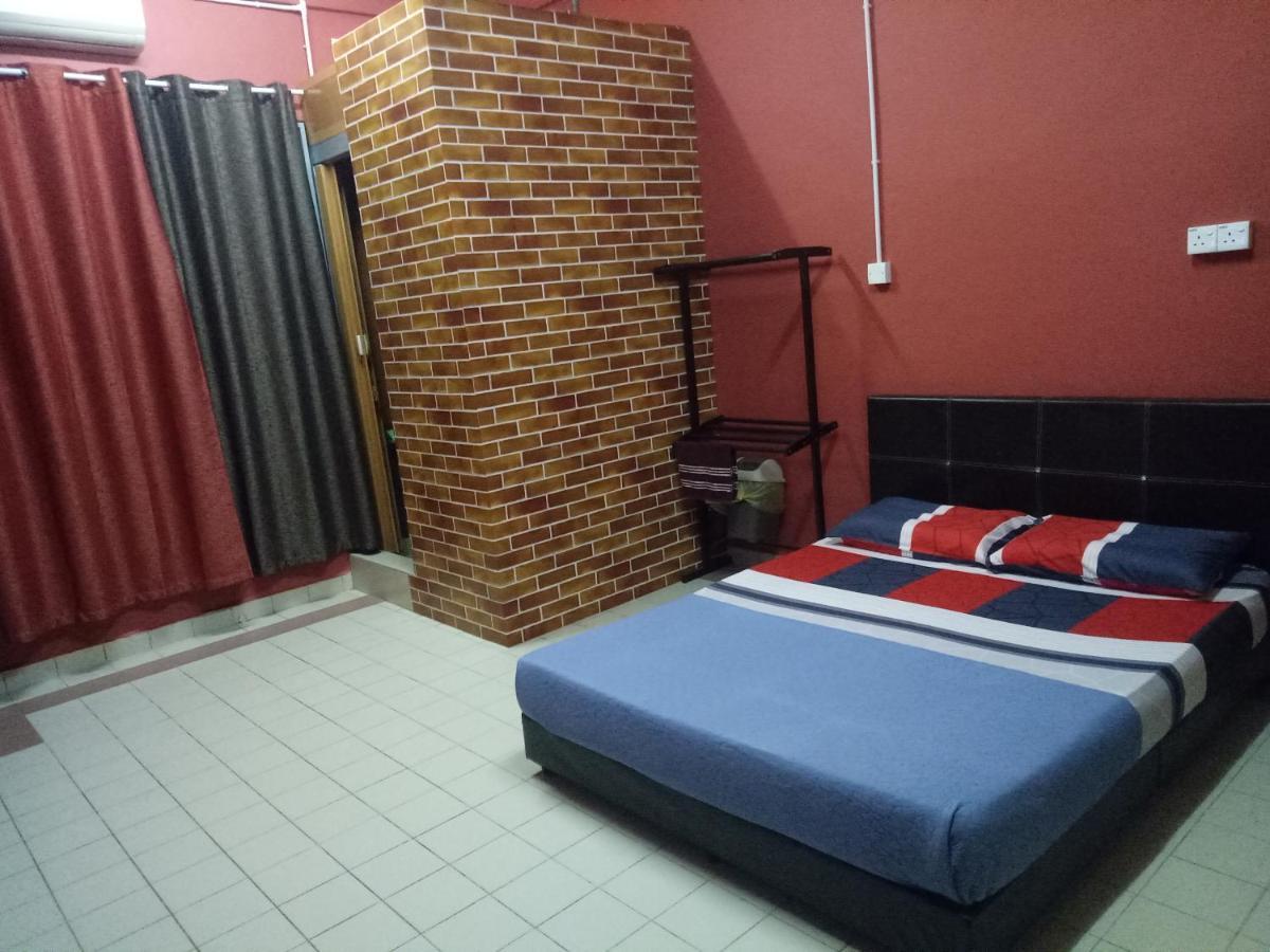 Kuala Besut Jetty Budget Hotel Ain - In Front Of Kuala Besut Jetty Ngoại thất bức ảnh
