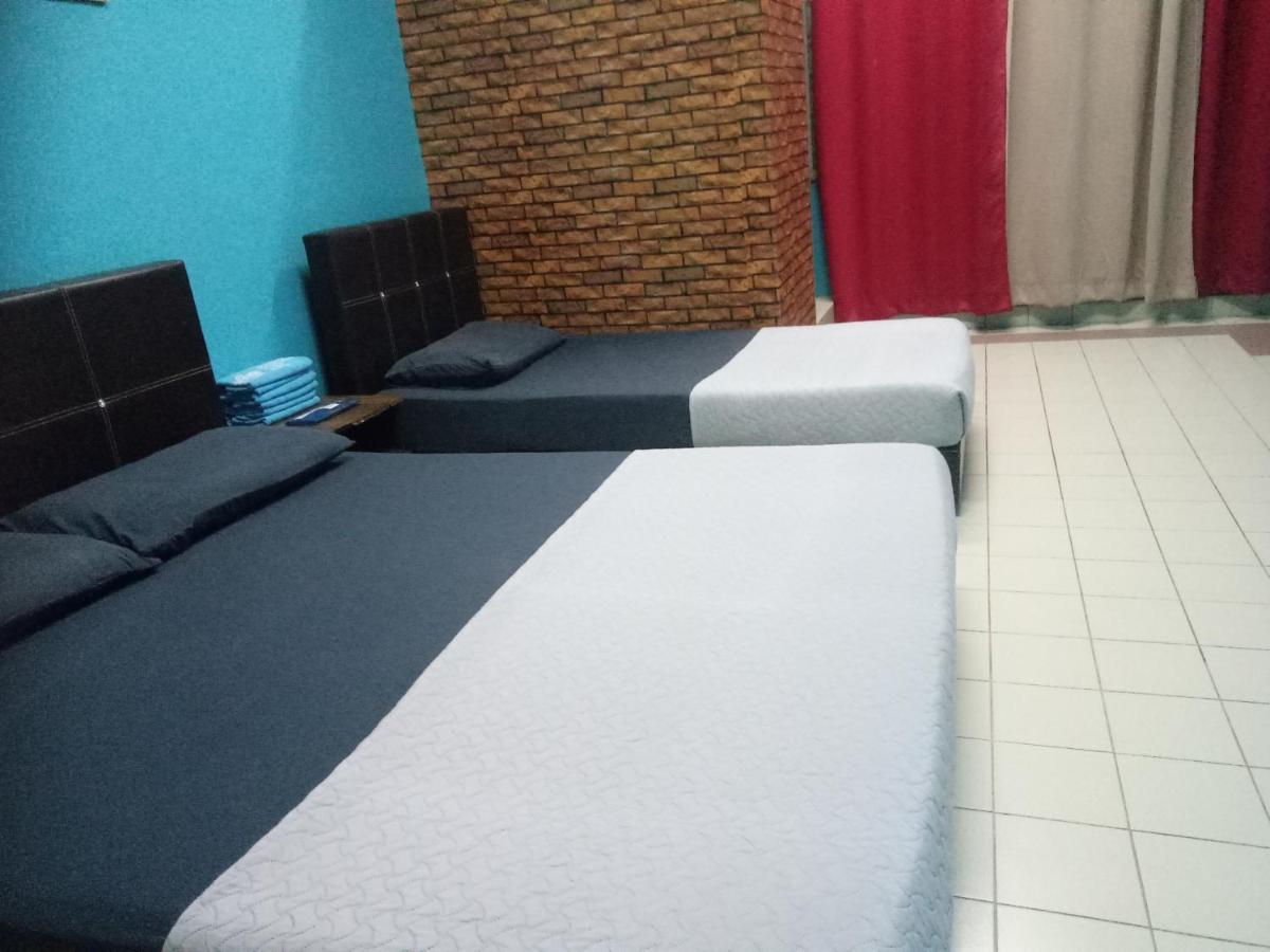 Kuala Besut Jetty Budget Hotel Ain - In Front Of Kuala Besut Jetty Ngoại thất bức ảnh