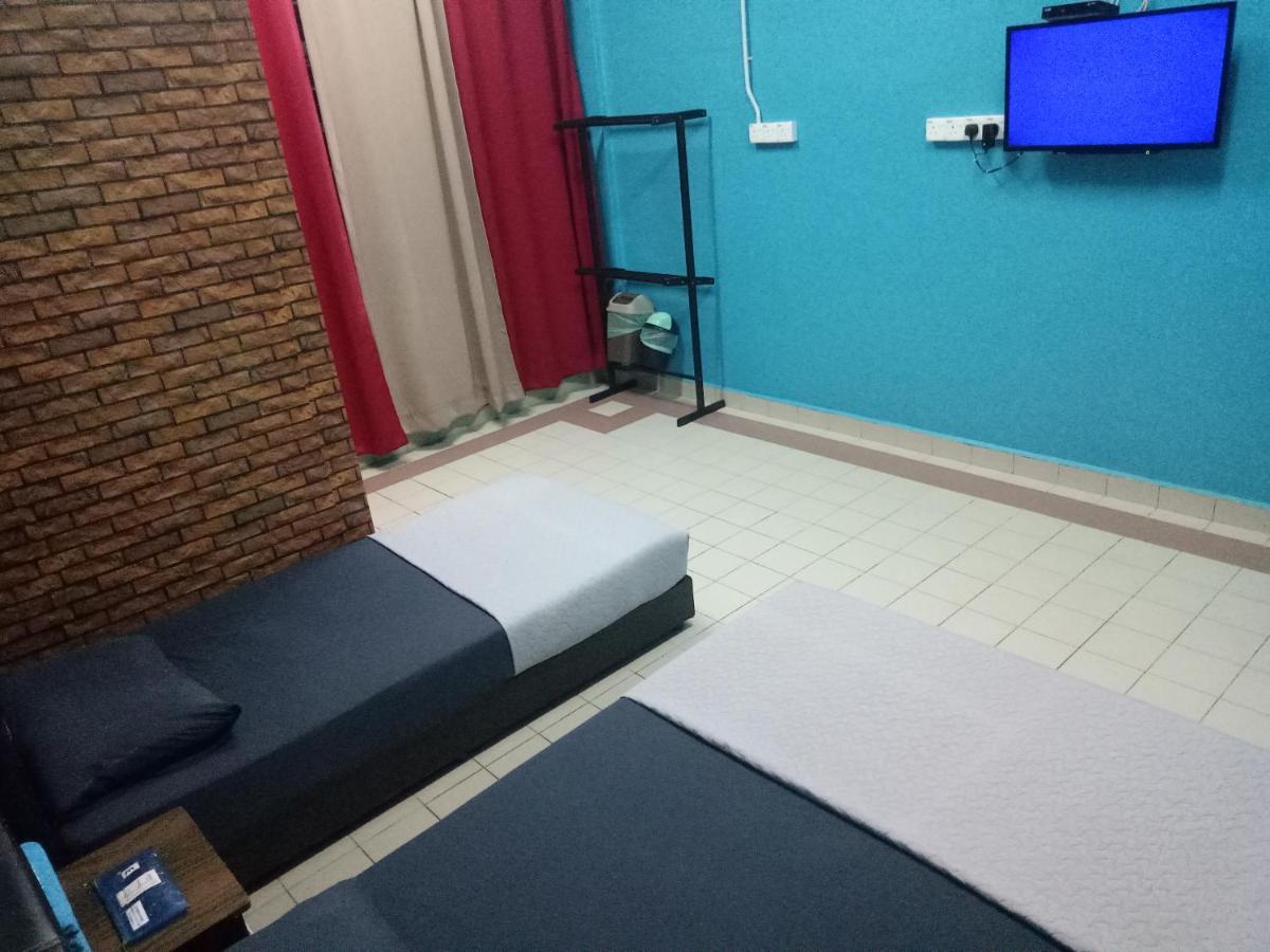 Kuala Besut Jetty Budget Hotel Ain - In Front Of Kuala Besut Jetty Ngoại thất bức ảnh
